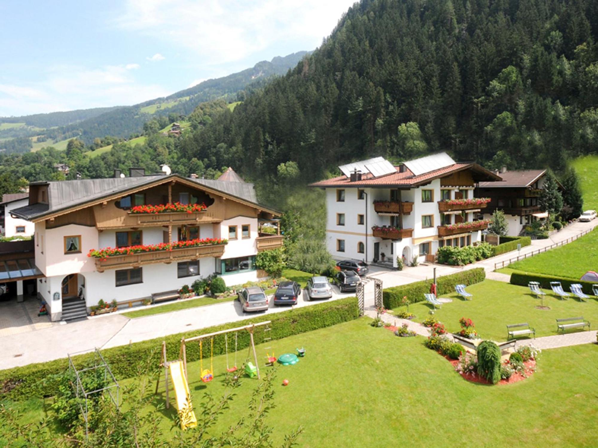 Ferienwohnungen Rahm Mayrhofen Zimmer foto